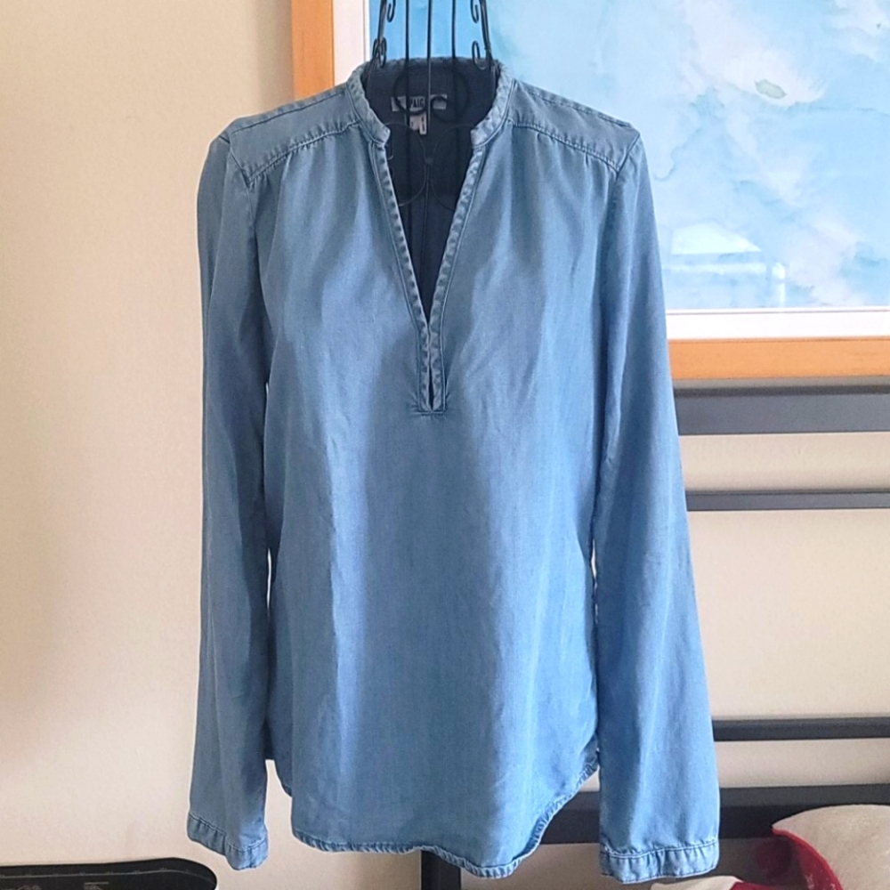 Paige Dneim shirt